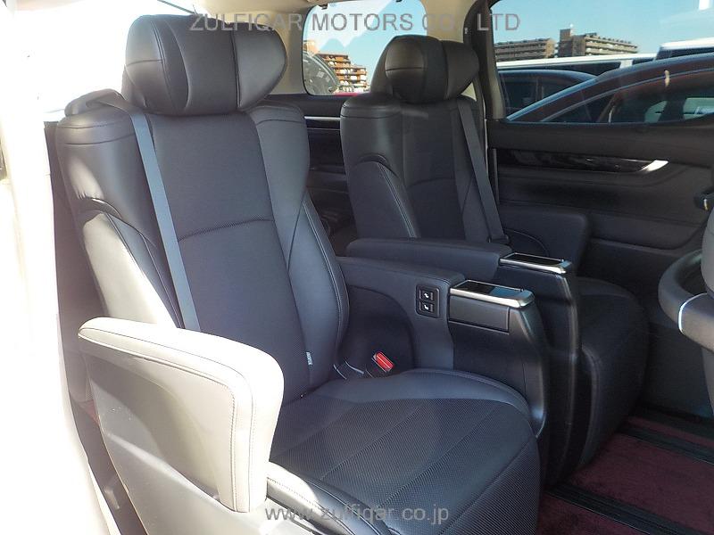 TOYOTA ALPHARD 2020 Image 12