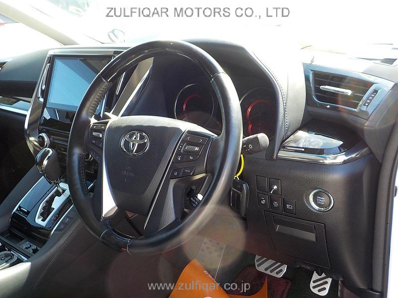 TOYOTA ALPHARD 2020 Image 7