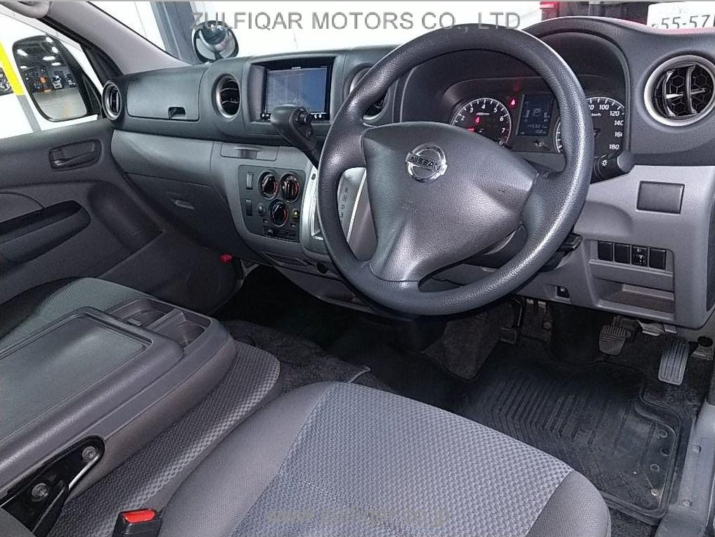 NISSAN NV350 CARAVAN 2016 Image 6