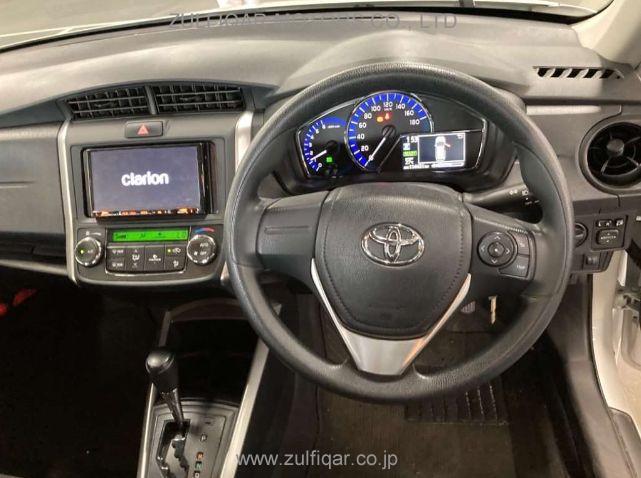 TOYOTA COROLLA FIELDER 2017 Image 6