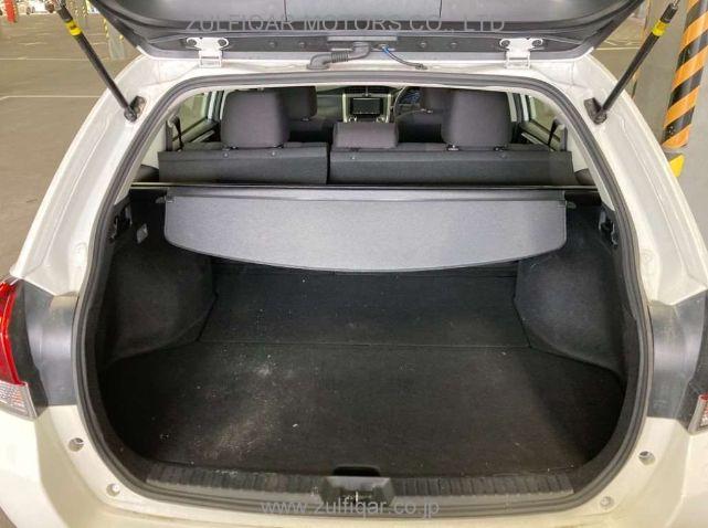 TOYOTA COROLLA FIELDER 2017 Image 9