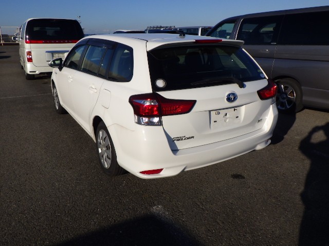 TOYOTA COROLLA FIELDER 2015 Image 26