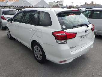 TOYOTA COROLLA FIELDER 2015 Image 4
