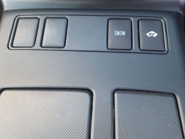 TOYOTA ESTIMA HYBRID 2015 Image 26