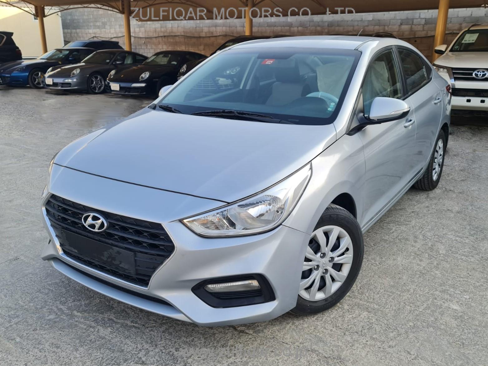 HYUNDAI ACCENT 2019 Image 1