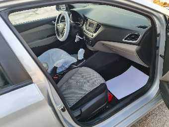 HYUNDAI ACCENT 2019 Image 13