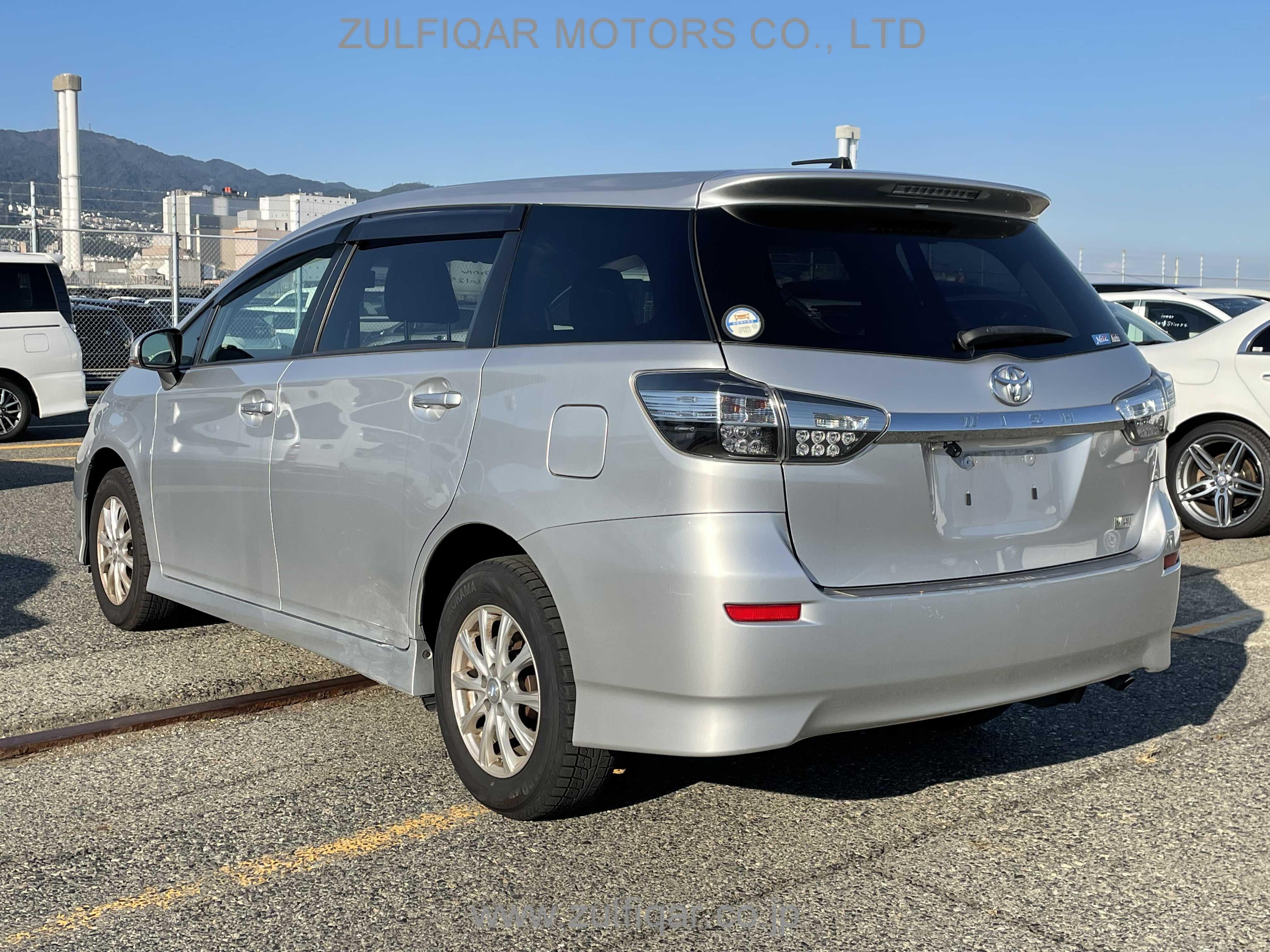 TOYOTA WISH 2017 Image 22