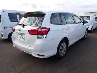 TOYOTA COROLLA FIELDER 2017 Image 2