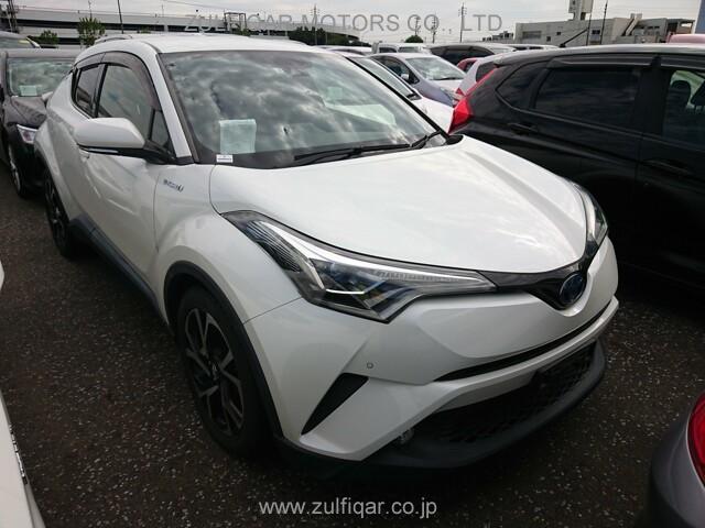 TOYOTA C-HR 2017 Image 12