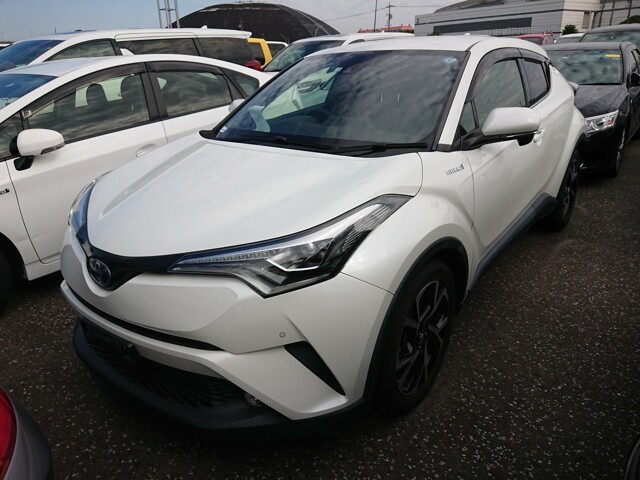 TOYOTA C-HR 2017 Image 19