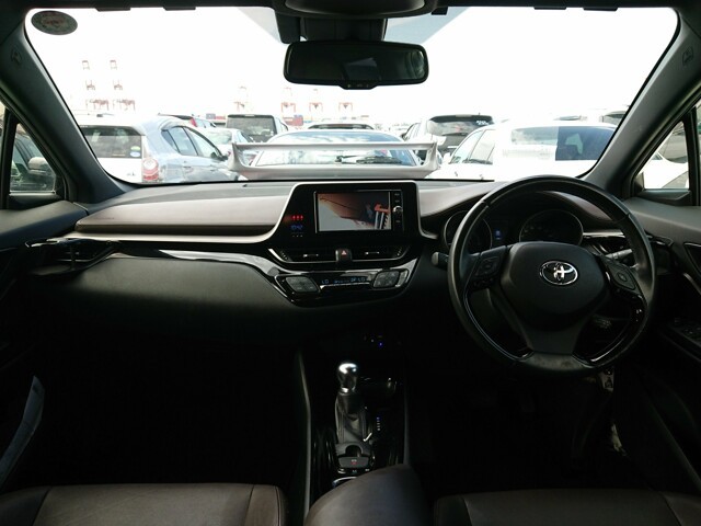 TOYOTA C-HR 2017 Image 28