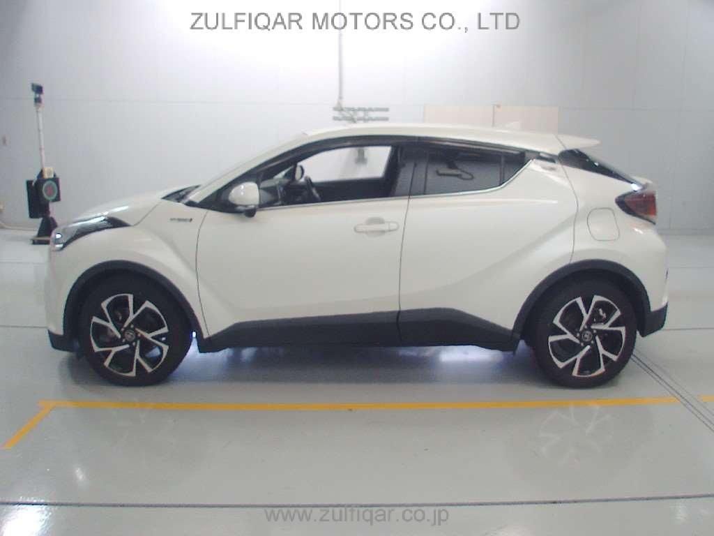 TOYOTA C-HR 2017 Image 4