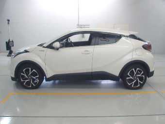 TOYOTA C-HR 2017 Image 4