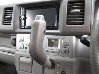 SUZUKI EVERY WAGON 2006 Image 13