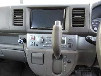 SUZUKI EVERY WAGON 2007 Image 12