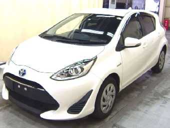 TOYOTA AQUA 2017 Image 1