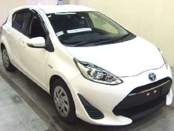 TOYOTA AQUA 2017 Image 3