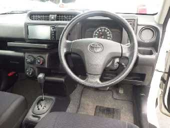 TOYOTA PROBOX 2017 Image 6