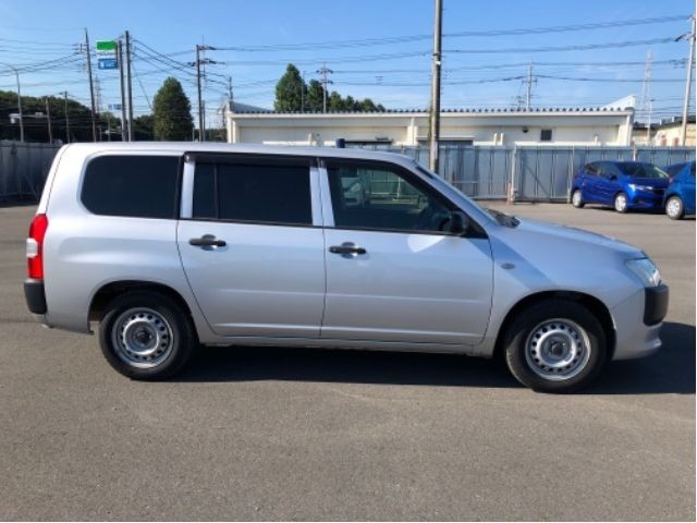 TOYOTA PROBOX 2017 Image 20