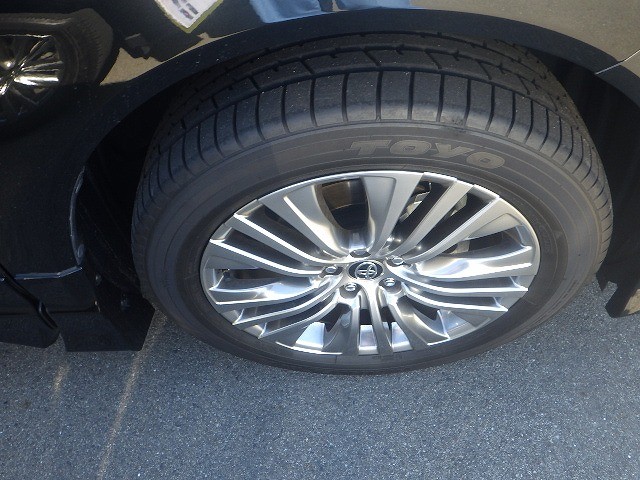 TOYOTA HARRIER 2020 Image 22