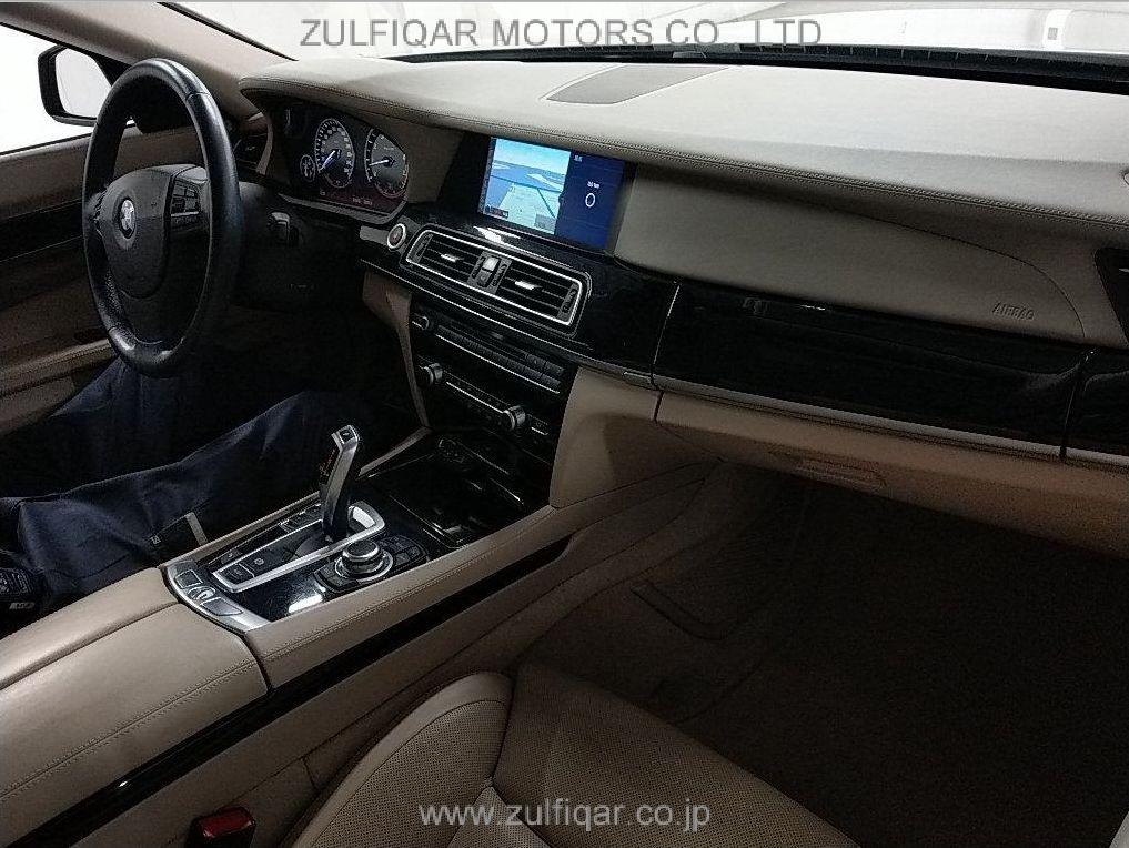 BMW 7 SERIES 2009 Image 3