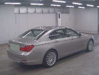 BMW 7 SERIES 2009 Image 5
