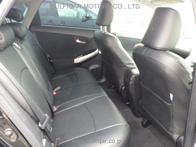 TOYOTA PRIUS PHV 2012 Image 12