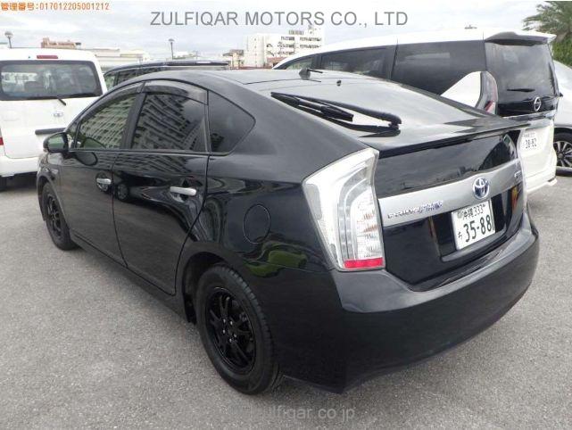 TOYOTA PRIUS PHV 2012 Image 4