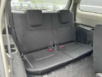 TOYOTA WISH 2017 Image 13