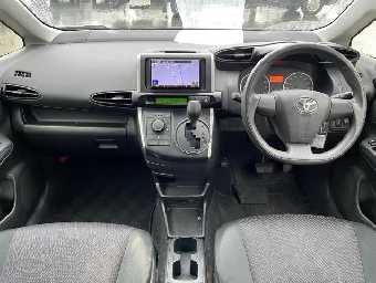 TOYOTA WISH 2017 Image 14