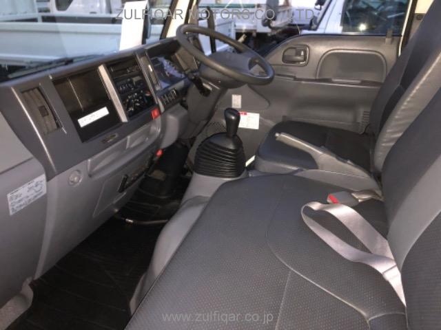 ISUZU ELF DUMP TRUCK 2019 Image 5