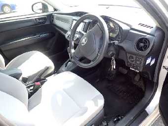 TOYOTA COROLLA AXIO 2017 Image 3