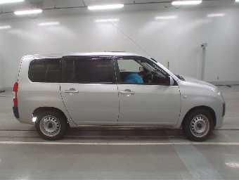 TOYOTA SUCCEED 2017 Image 3