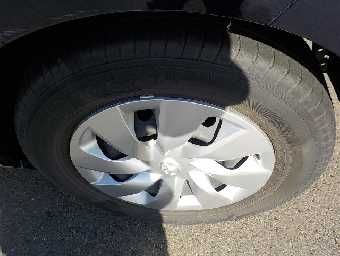 TOYOTA VITZ 2018 Image 18