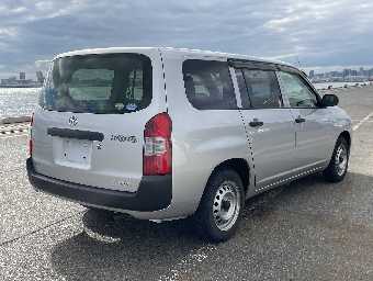 TOYOTA SUCCEED 2017 Image 16