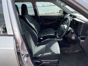 TOYOTA SUCCEED 2017 Image 10