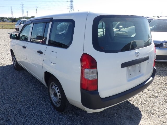 TOYOTA PROBOX 2017 Image 25