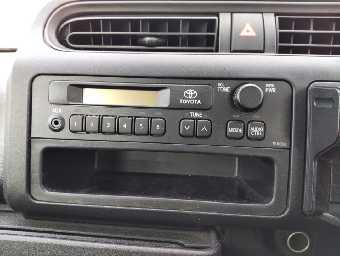 TOYOTA PROBOX 2017 Image 9