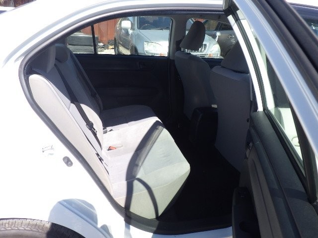 TOYOTA COROLLA AXIO 2017 Image 27