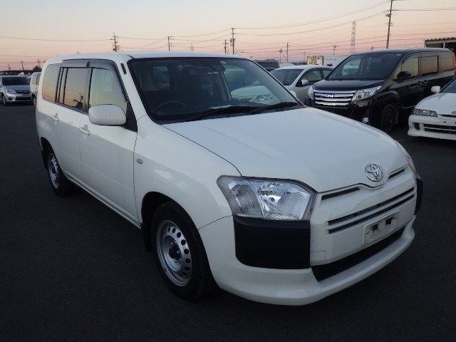 TOYOTA PROBOX 2017 Image 20