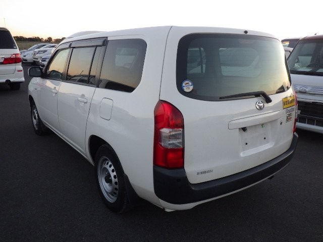 TOYOTA PROBOX 2017 Image 22