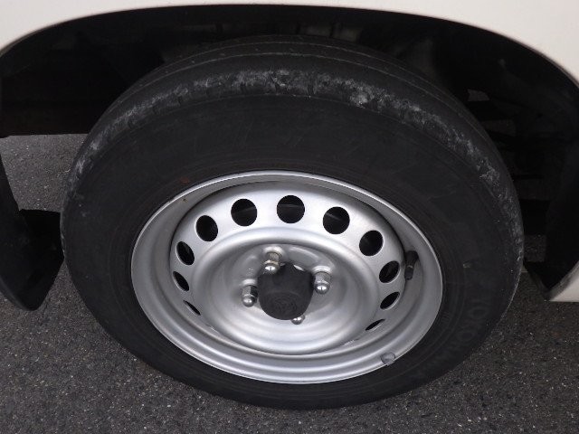 TOYOTA PROBOX 2017 Image 25