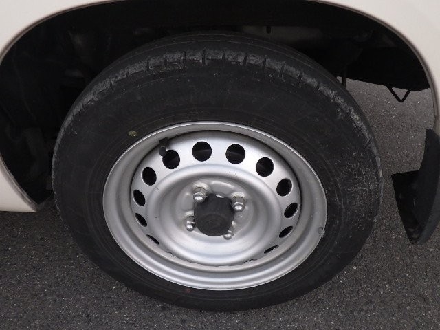 TOYOTA PROBOX 2017 Image 26