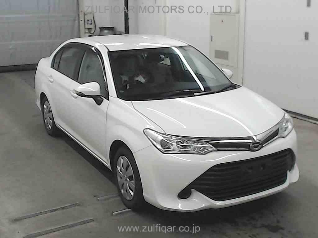 TOYOTA COROLLA AXIO 2017 Image 2