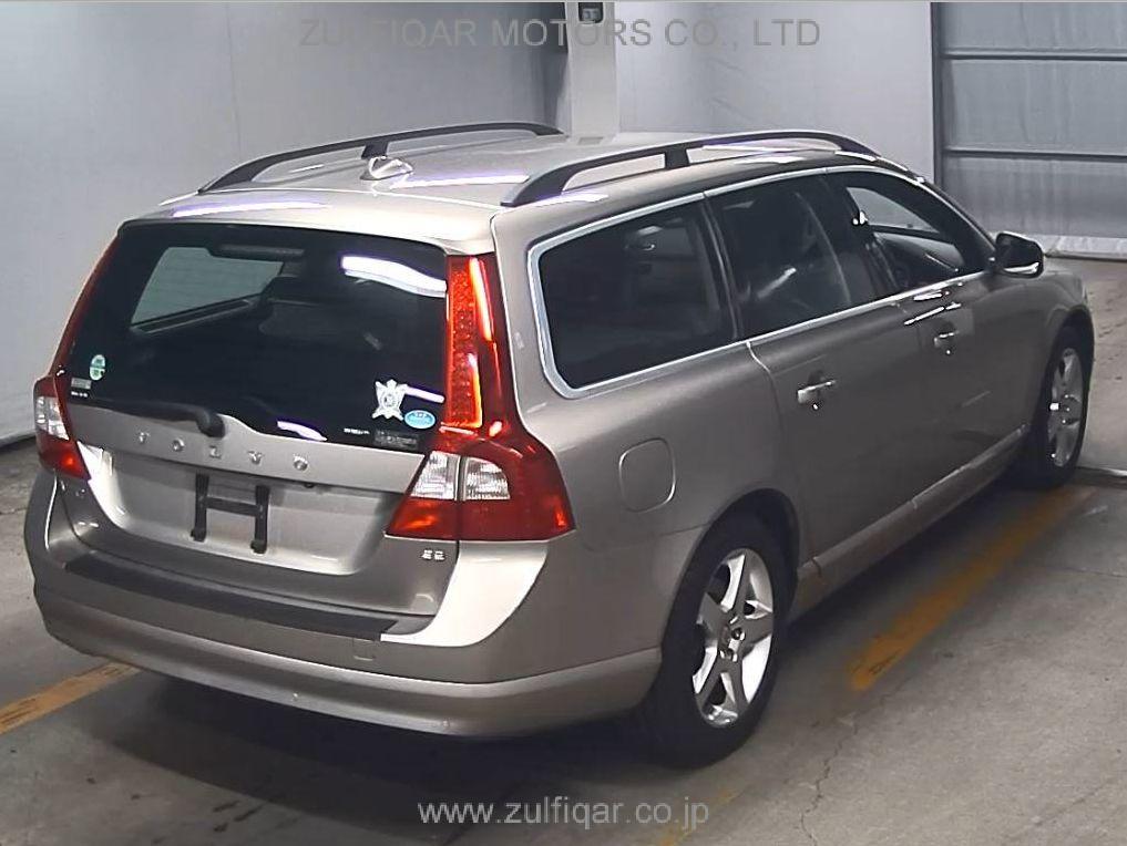 VOLVO V70 2009 Image 5