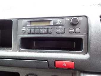 TOYOTA HIACE WAGON 2014 Image 7