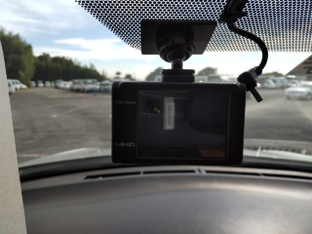 TOYOTA COROLLA FIELDER 2017 Image 19