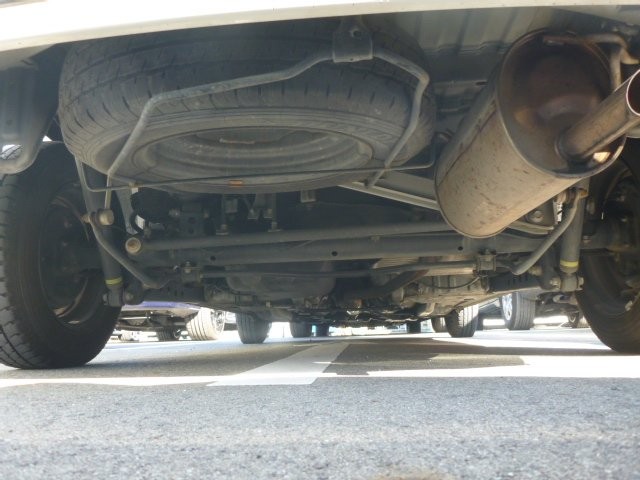 TOYOTA SUCCEED 2017 Image 27