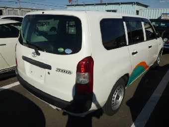 TOYOTA SUCCEED 2017 Image 3