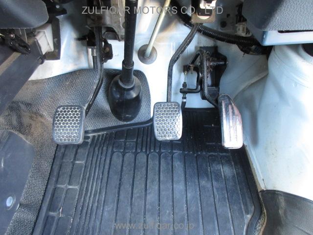 SUZUKI CARRY TRUCK 2004 Image 12